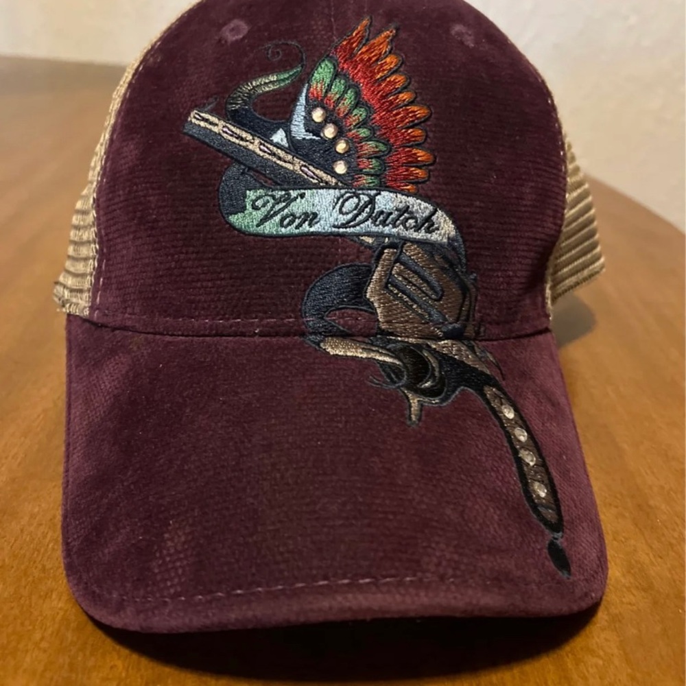 •VON DUTCH• RARE• PURPLE• EMBELLISHED CRYSTALS• CORDUROY SNAP BACK•